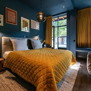 Bed & Breakfast Luxurious In Vondelpark/museum District, Amsterdam