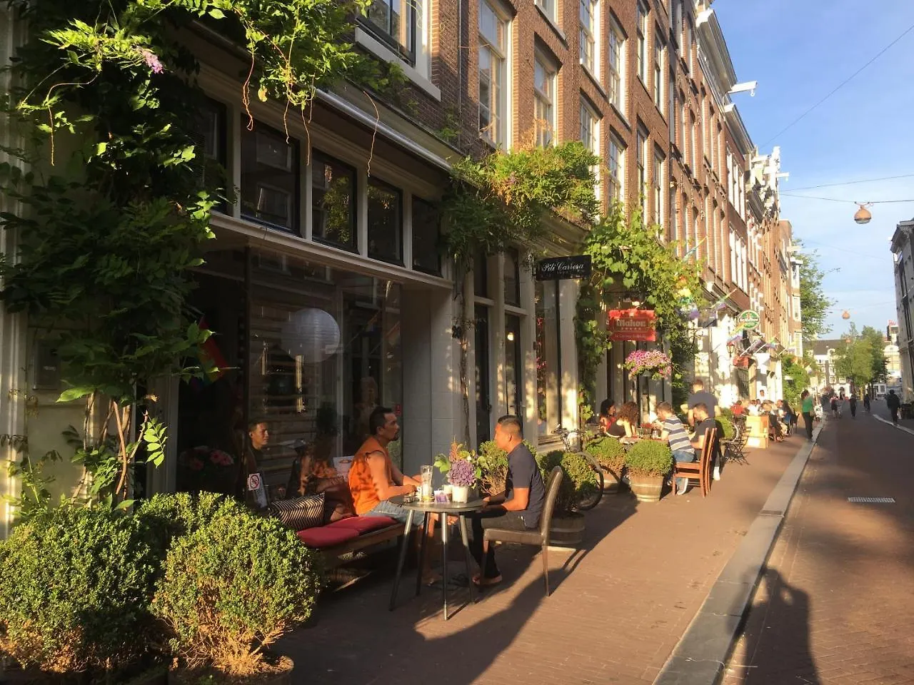 Amsterdam Barangay Bed & Breakfast 3*,